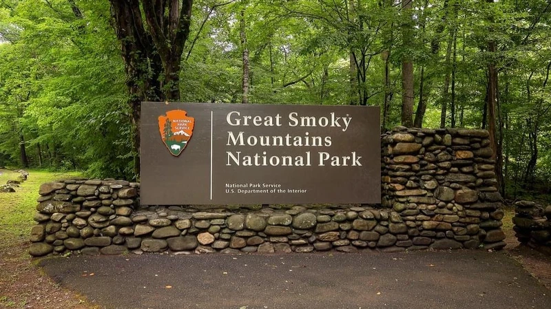 Smoky Splash Retreat
