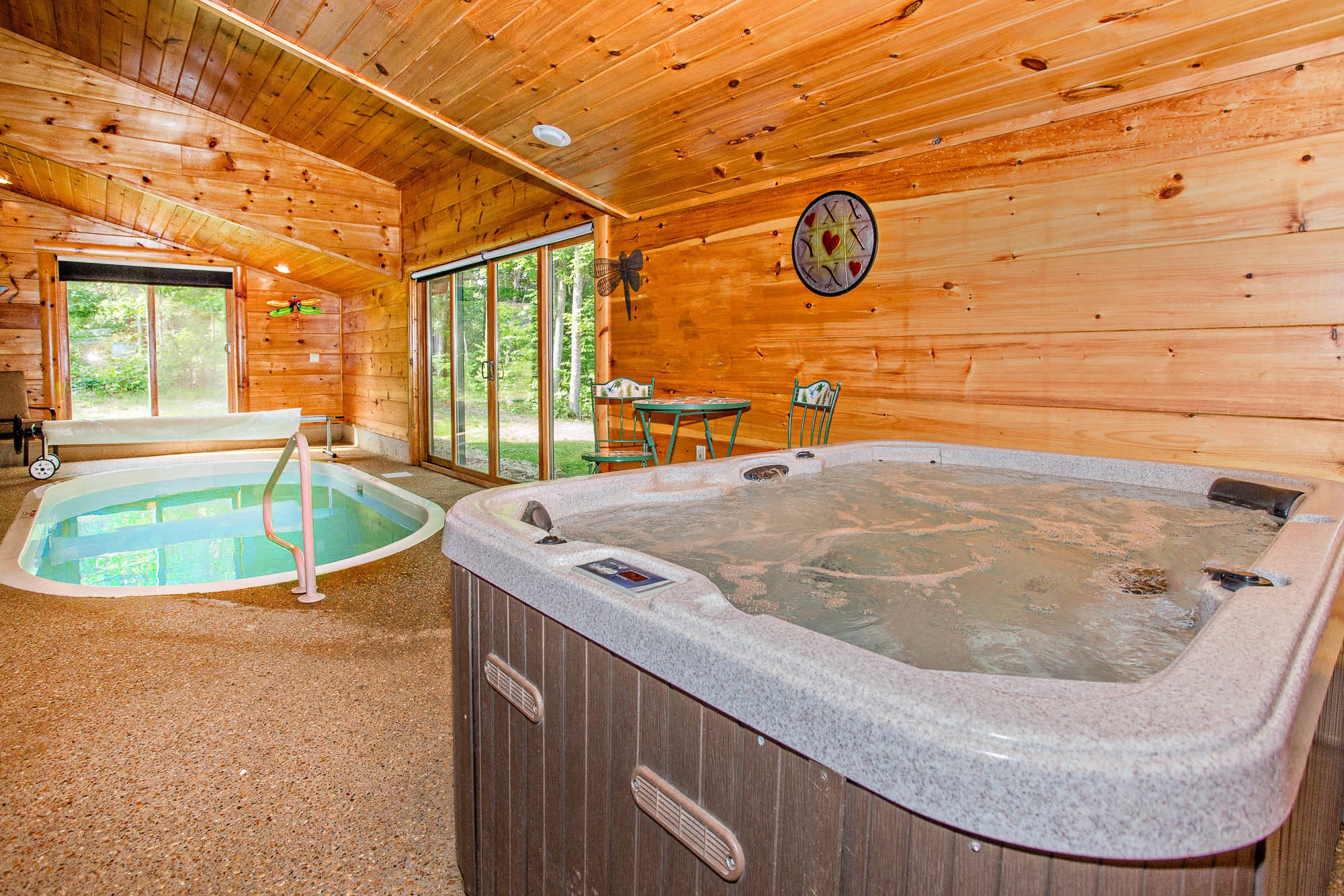 A Bears Poolin Paradise - 1 Bedroom Sevierville Cabin Rental