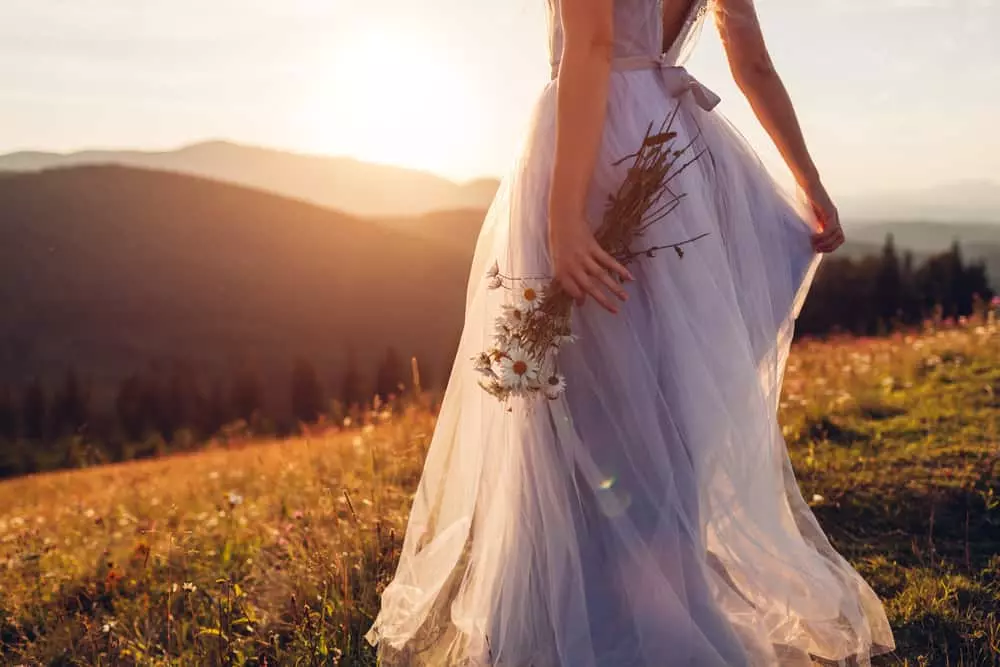 4 Reasons a Gatlinburg Cabin Wedding Is Right for Your Big Day