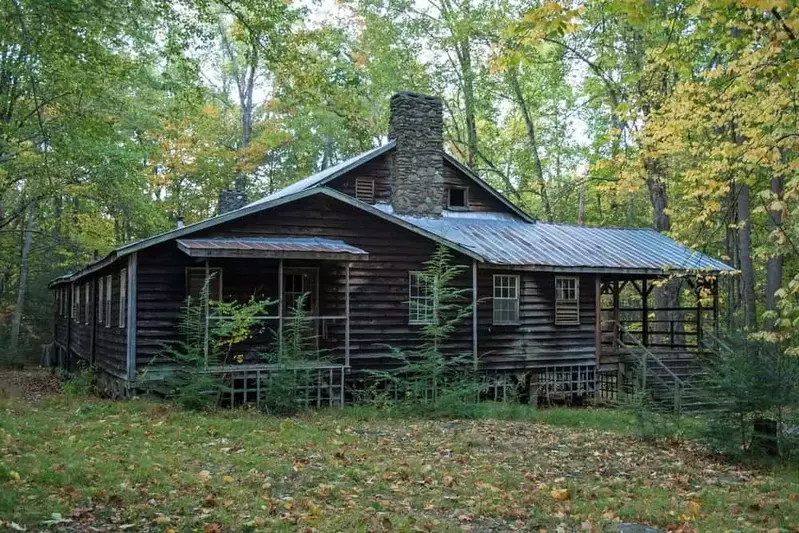 A historic cabin at the Elkmont Ghost Town.