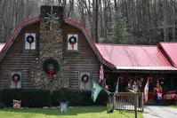 Santa's Claus-et Christmas shop in Gatlinburg