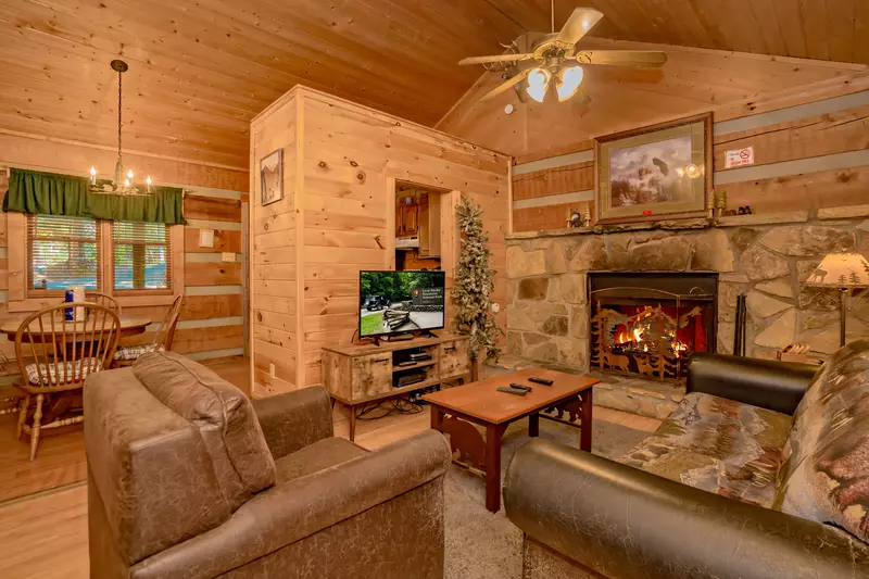 Mountain Memories - 1 Bedroom Sevierville Cabin Rental