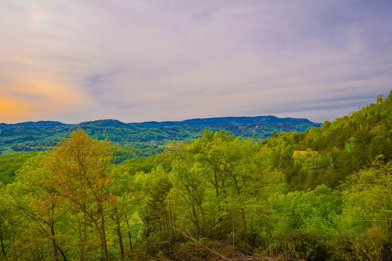 Cliffside Scenic Splendor