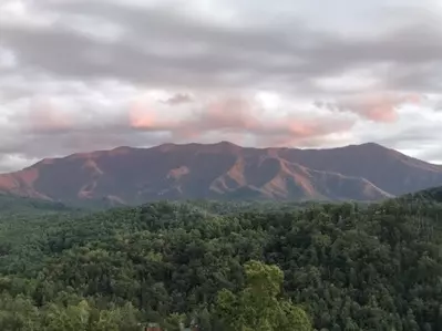 Gatlinburg Views Lodge