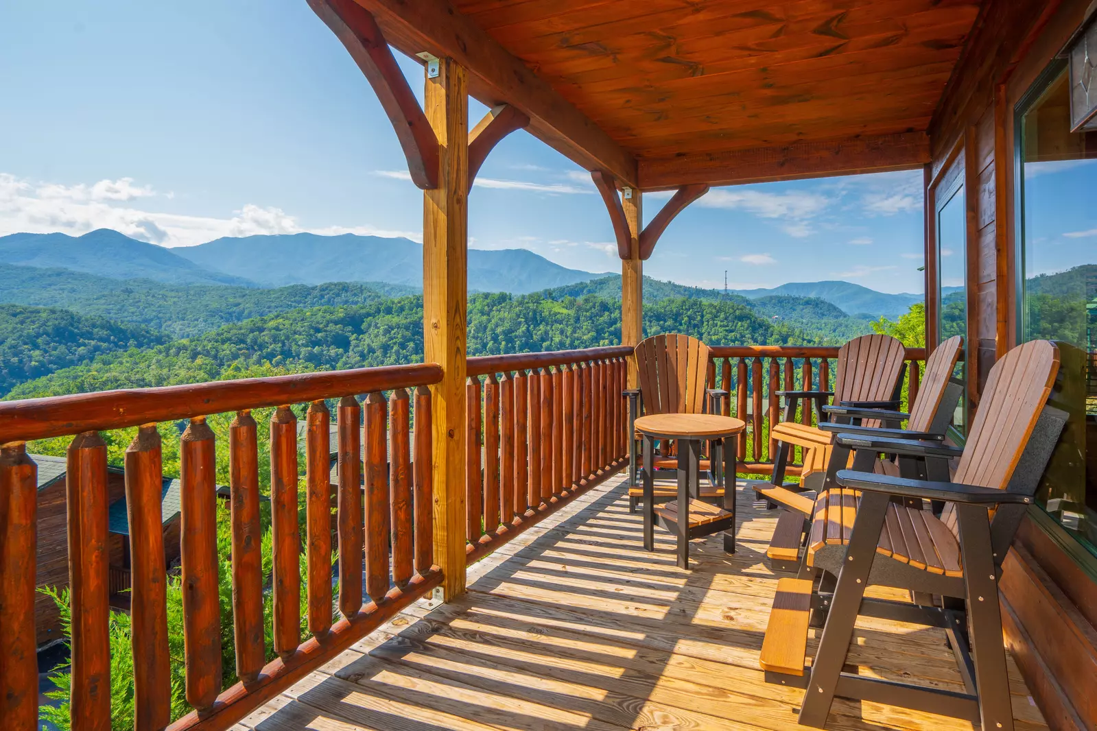 Gatlinburg Views Lodge - 5 Bedroom Gatlinburg Cabin Rental