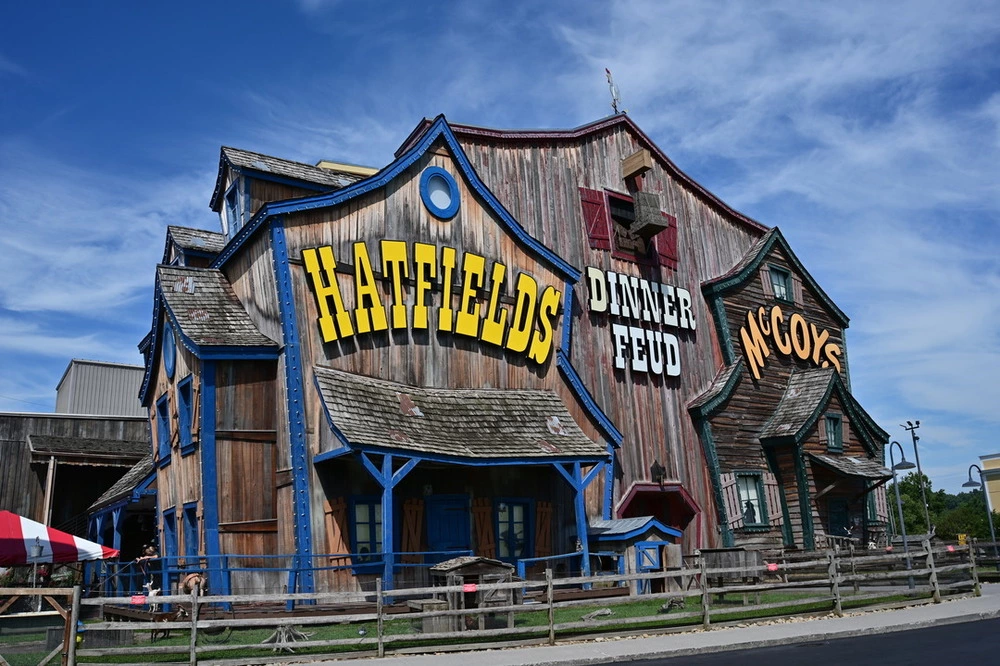 Hatfield & McCoy Dinner Feud