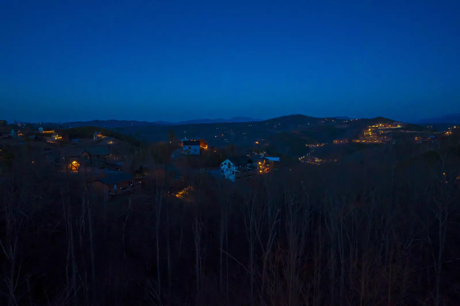 RoofTop Summit Lodge