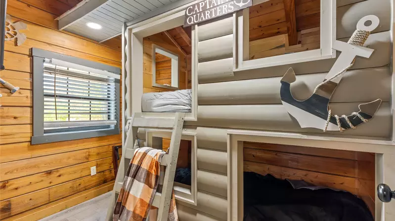 Misty Mountain Retreat