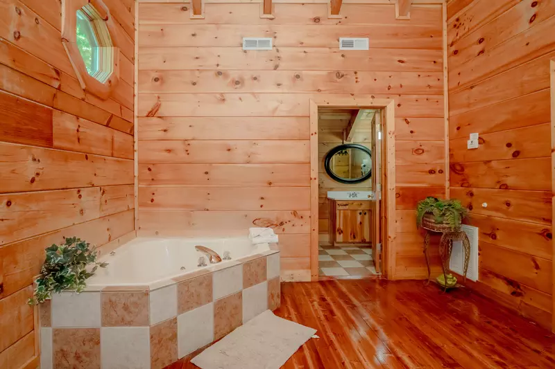 Majestic Splendor Lodge