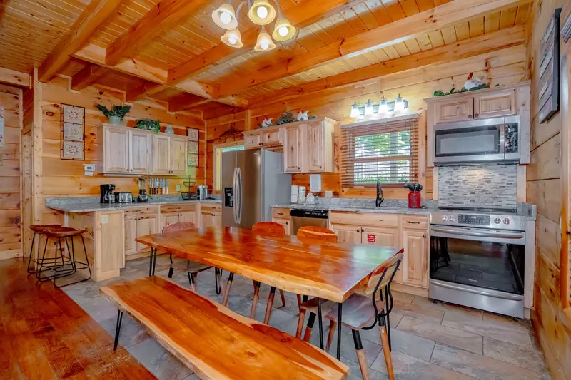 Majestic Splendor Lodge