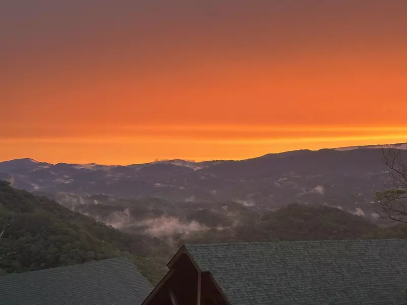 Amazing Adventure Lodge