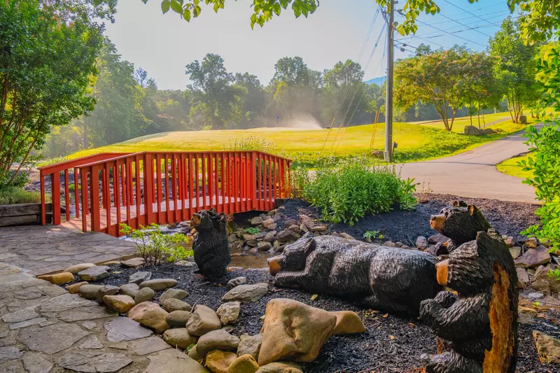 Bear Lodge at Bent Creek