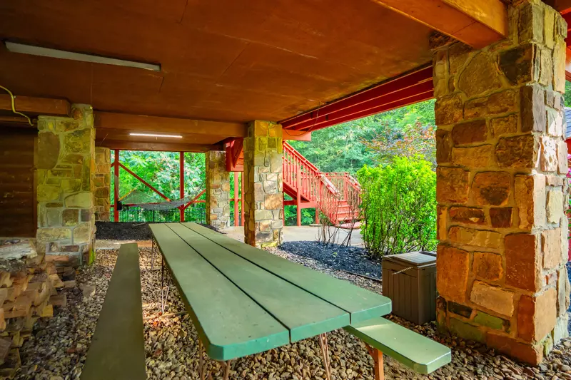 Bear Lodge at Bent Creek