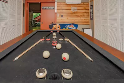 Bear Lodge at Bent Creek