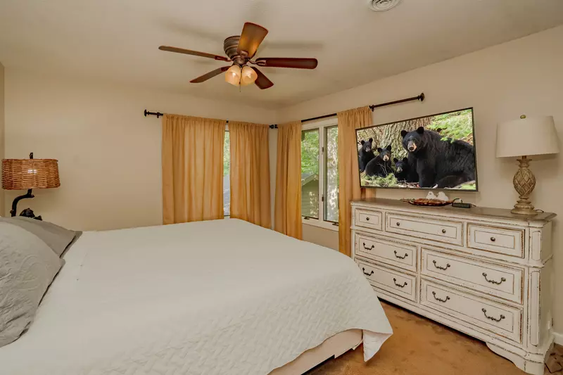 Bear Lodge at Bent Creek