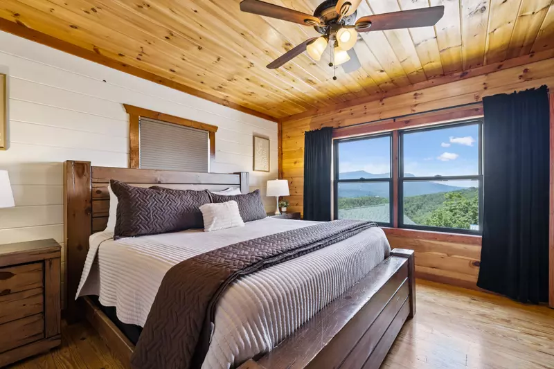 Amazing Adventure Lodge