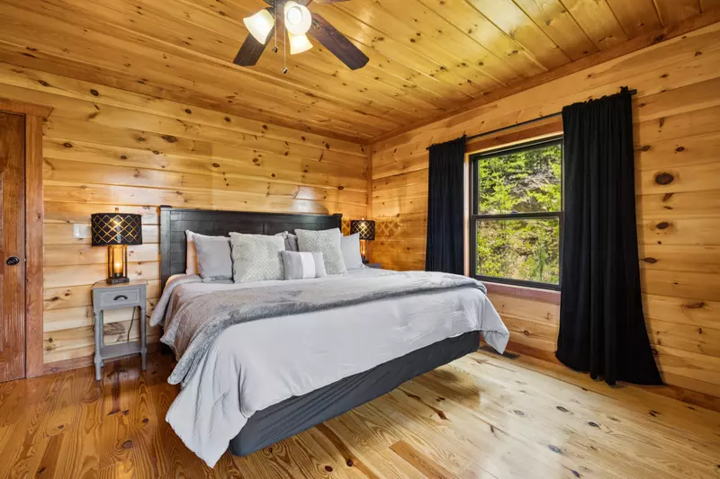 Amazing Adventure Lodge