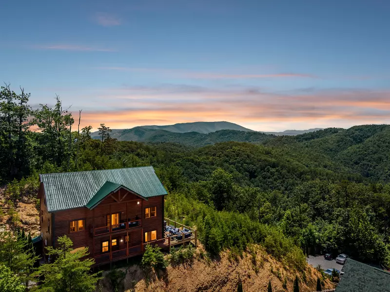 Amazing Adventure Lodge