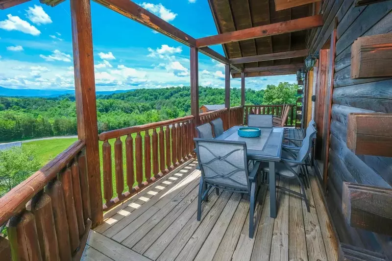 Keaton's Moose Manor