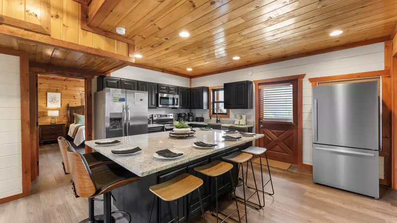 Amazing Adventure Lodge