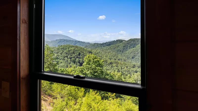 Amazing Adventure Lodge