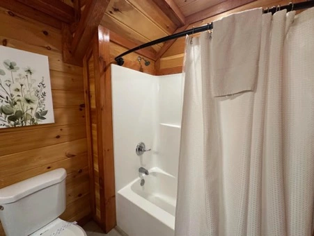 Amazing Adventure Lodge