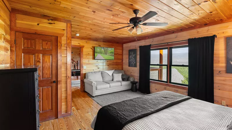 Amazing Adventure Lodge