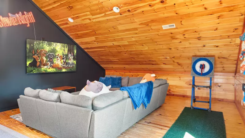 Amazing Adventure Lodge