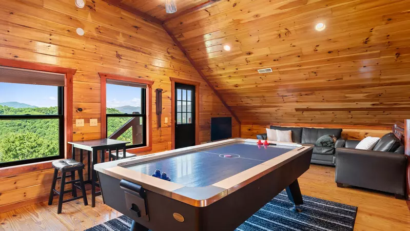 Amazing Adventure Lodge