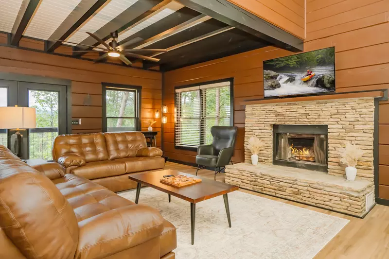 Mountaintop Island Views