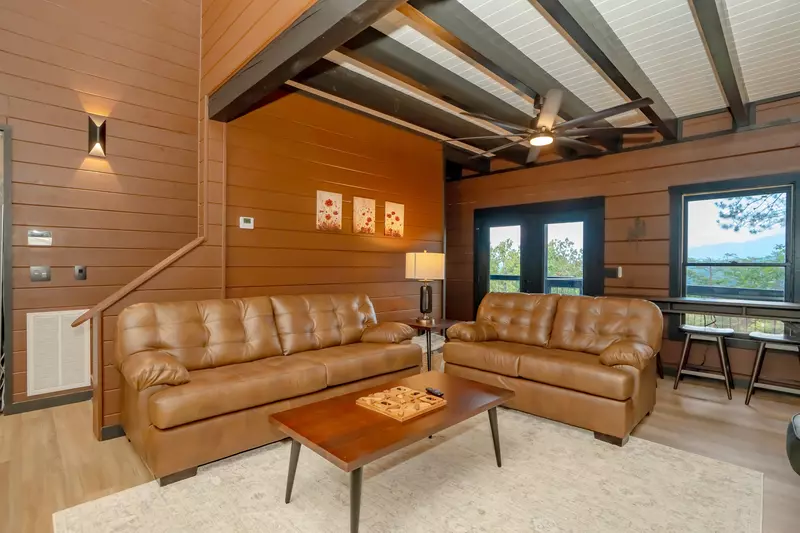 Mountaintop Island Views