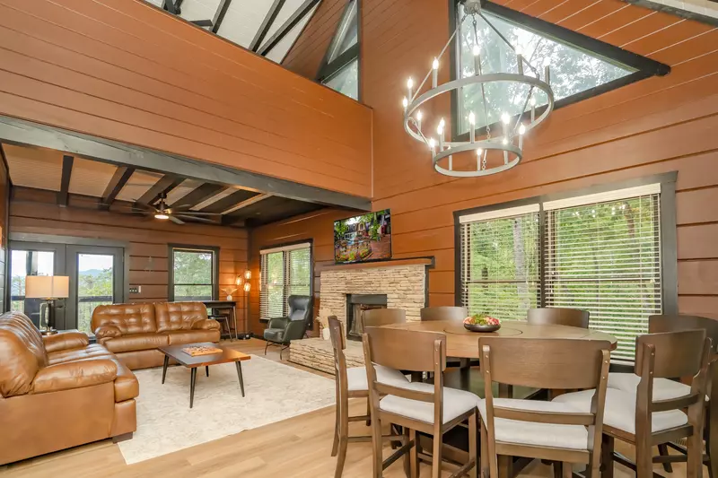 Mountaintop Island Views