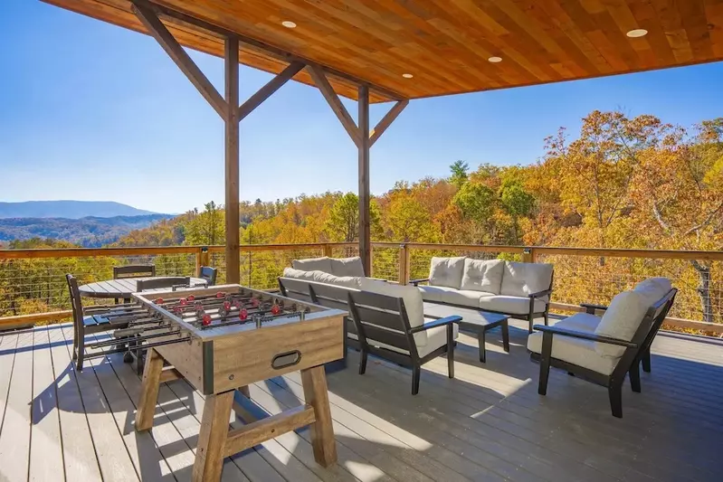 smokies overlook is one of the top fall cabin rentals with the best views