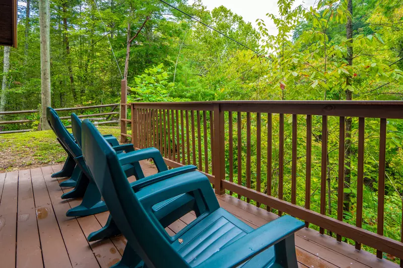 Keaton's Knotty Hideaway