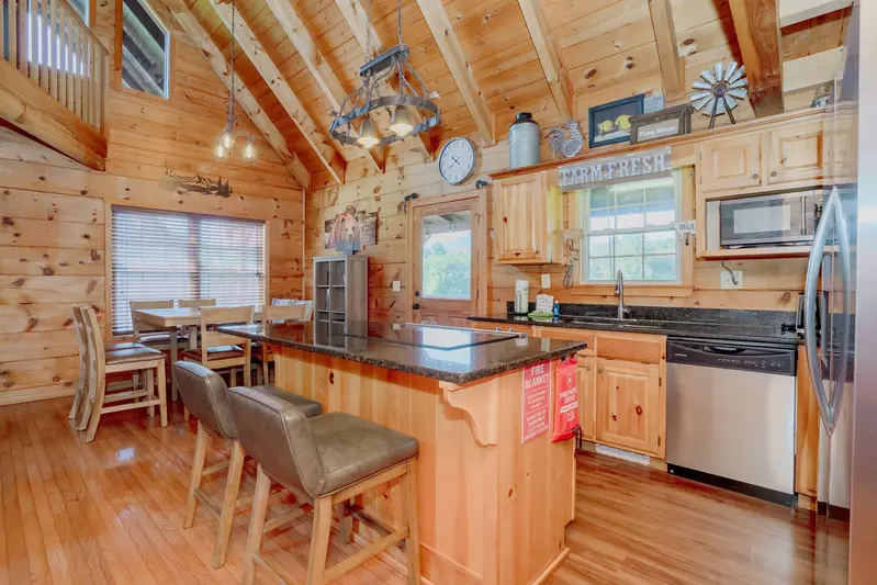 Mulbeary Mountain Cabin