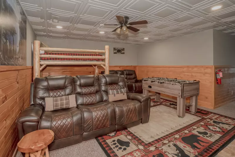 Mulbeary Mountain Cabin