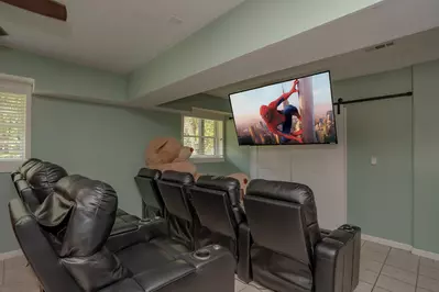 The Manor @ Smoky Mountains Estate