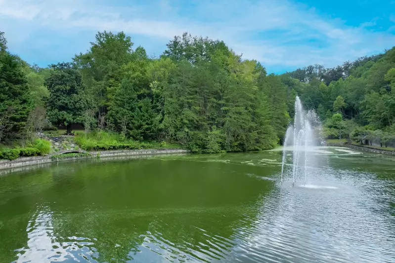 The Manor @ Smoky Mountains Estate