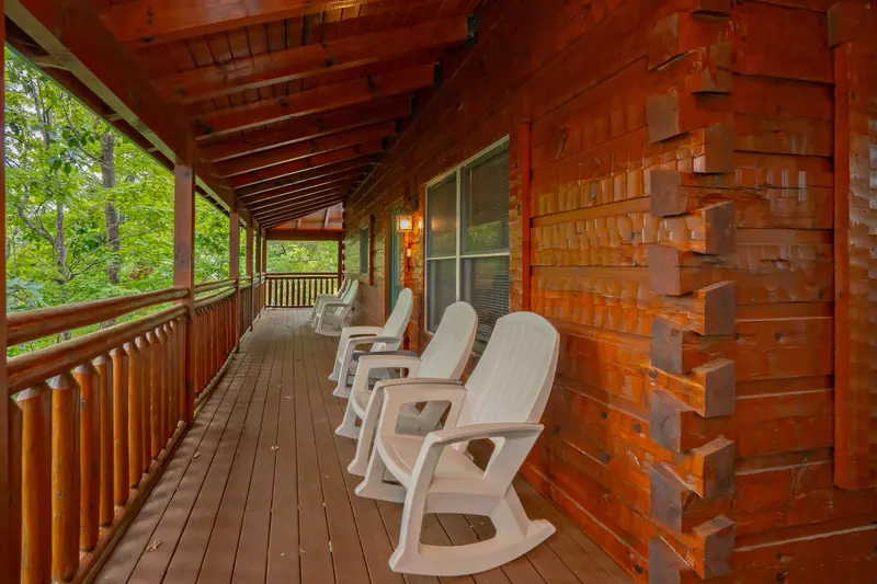 Keaton's Star Spangled Cabin