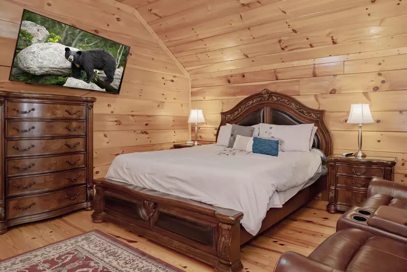 Keaton's Star Spangled Cabin