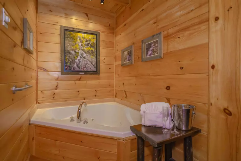 Forest View Hideaway