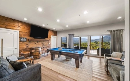 Sky Lodge @ Teaberry Mountain