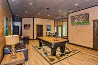 Smoky Mountain cabin with game room 2