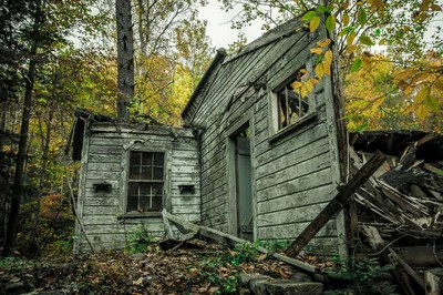 Elkmont Ghost Town is one of the best things to do in Gatlinburg off the beaten path